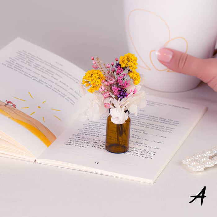 Cléa - MINI BOUQUET DE FLEURS SECHEES DANS SON VASE