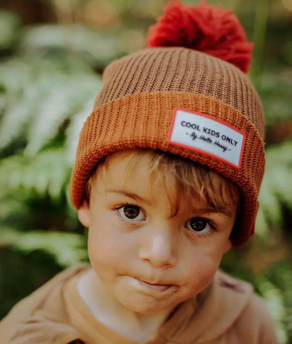 Bonnet Color Block Brownie par HELLO HOSSY • BACK TO SCHOOL, beau, CASQUETTE, COULEUR, enfant