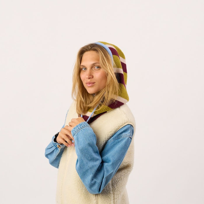 Cagoule en laine véritable
