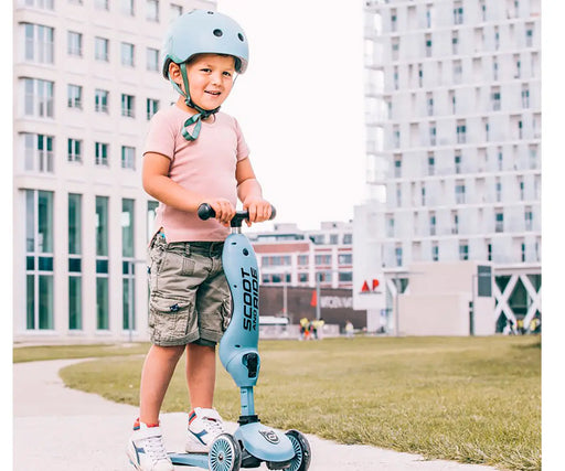 CASQUE AJUSTABLE POUR ENFANTS - BLEU par Scoot and Ride • -45%, bois, eco-responsable, eduquer, 