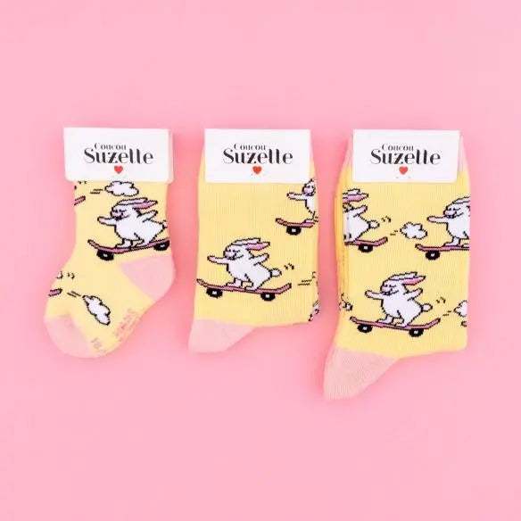 CHAUSSETTES LAPIN SKATEUR par COUCOU SUZETTE • accessoire, beau, cadeau, chaussette, embellir