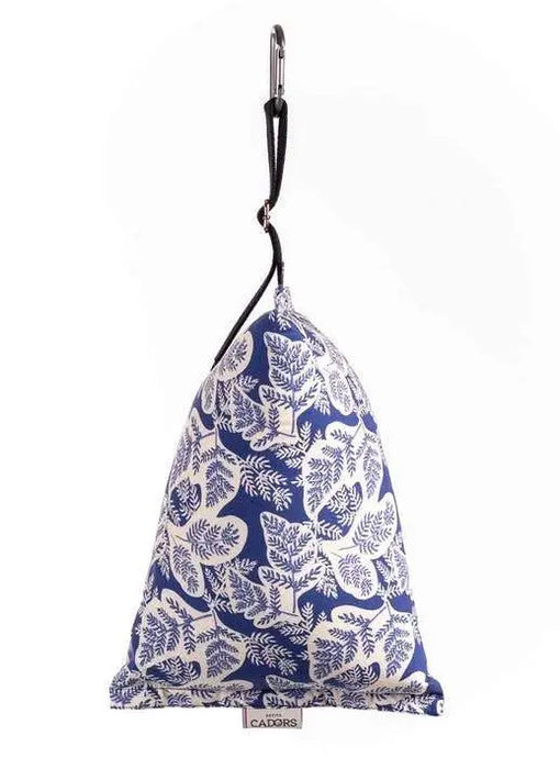 ISIDOR - L’OREILLER DE VOITURE - par PETITS CADORS • beau, CONFORT, coussin, design, décorer