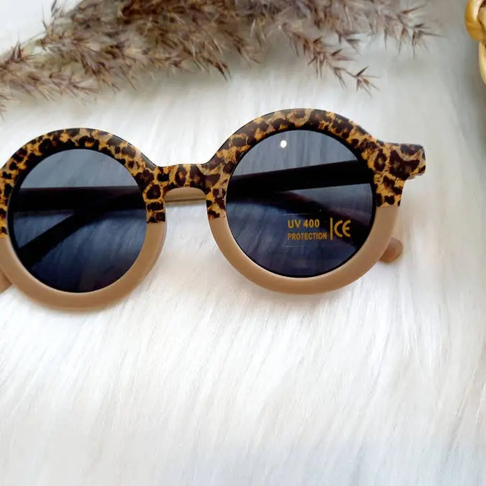 Lunettes de soleil enfant Retro (plusieurs coloris) par HAPPY BY LIES • couleurs, enfant, fashion,