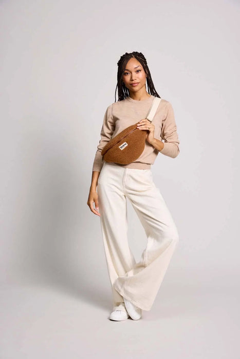 Sac banane Olivia - Teddy Brun par HINDBAG • NEW