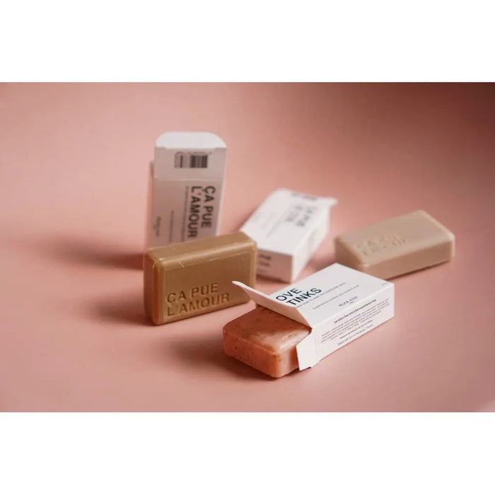 SAVON CA PUE L’AMOUR par FELICIE AUSSI • femme, humour, hygiène, love, made in france