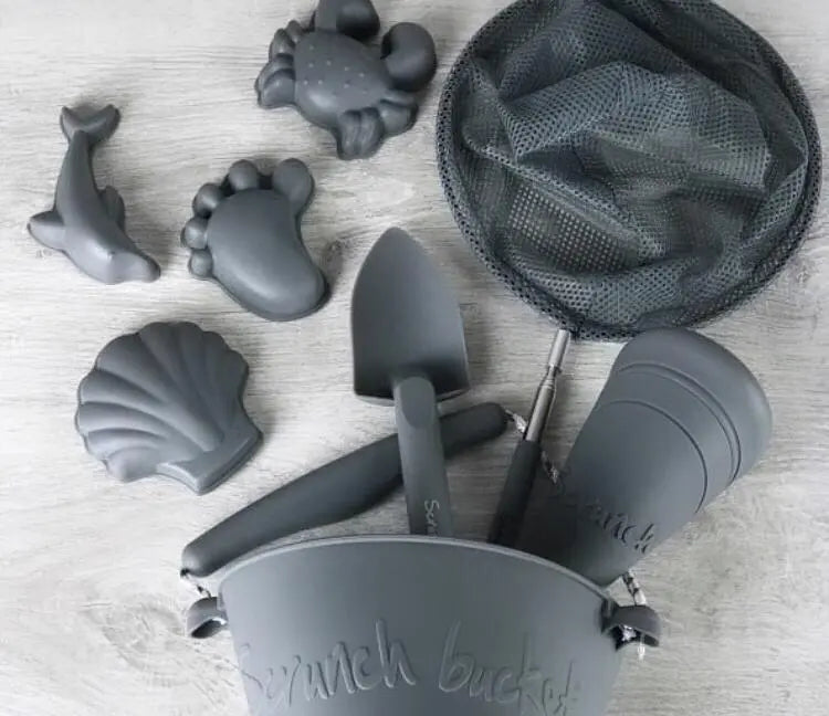 SCRUNCH MOULES DE SABLE GRIS par • caoutchouc, enfants, jardin, jeu, jouet