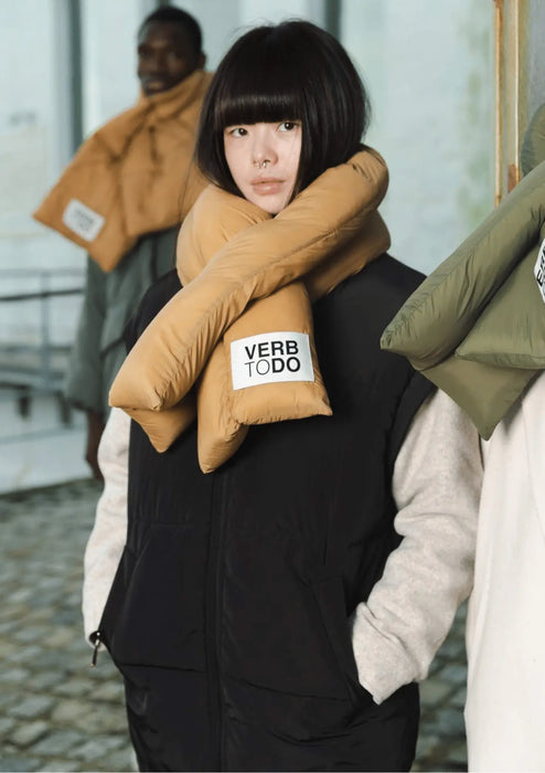 VERTICAL PUFFER - VERB TO DO par • accessoires, carreaux, CHRISTMAS, dressing, echarpe