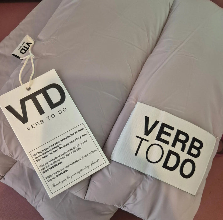 VERTICAL PUFFER - VERB TO DO par • accessoires, carreaux, dressing, echarpe, femme